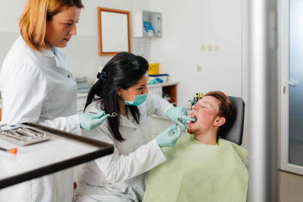 Best Emergency Treatment for Toothache in Orida Gulf Coast University, FL